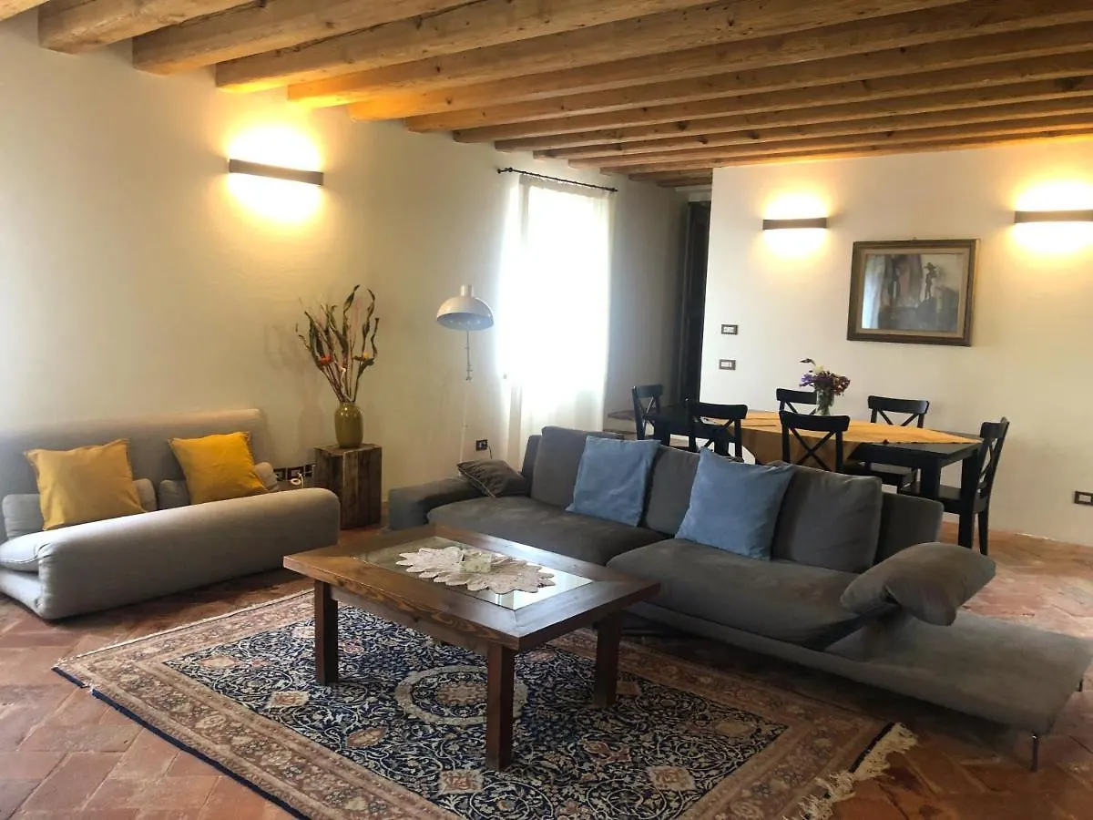 Ca' Del Buso Apartment Verona 0*,  Italy